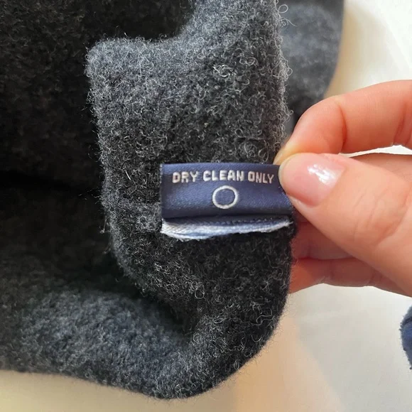 Boys Medium Toddler Gray 100% Lambswool Sweater